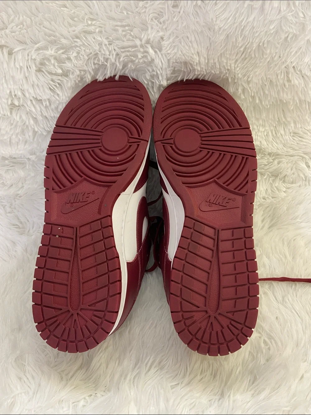 Nike Dunk Low-Top Retro Sneakers in White and Burgundy.Size-11